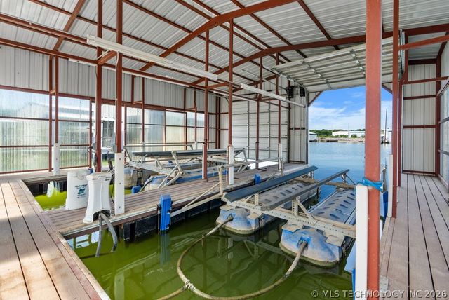 8925 Lake View, Kingston, OK 73439