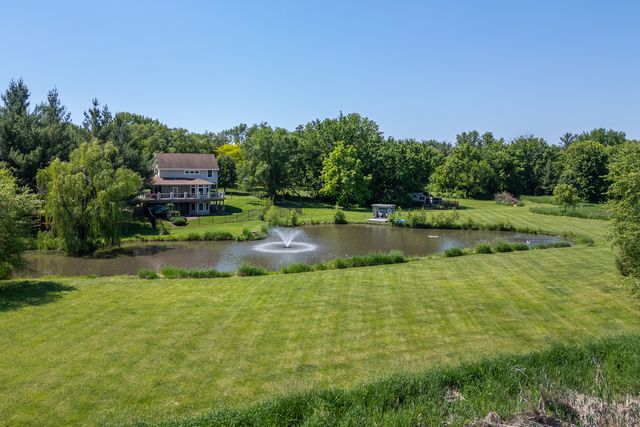 463 40TH Street, East Moline, IL 61244