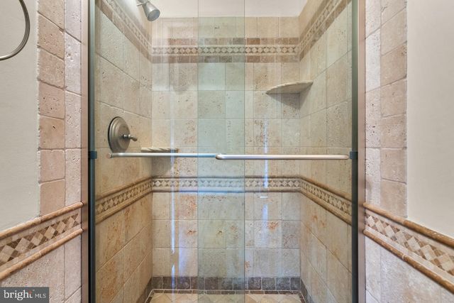 3247 38TH ST NW, Washington, DC 20016