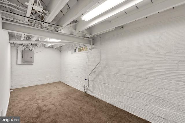 3247 38TH ST NW, Washington, DC 20016