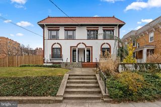 3247 38TH ST NW, Washington, DC 20016