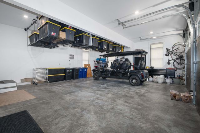 565 York Street, York, ME 03911
