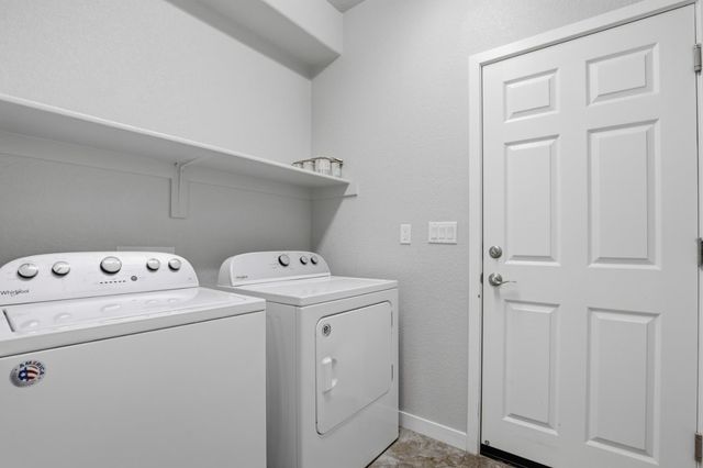2043 River Wood Dr, Marysville, CA 95901