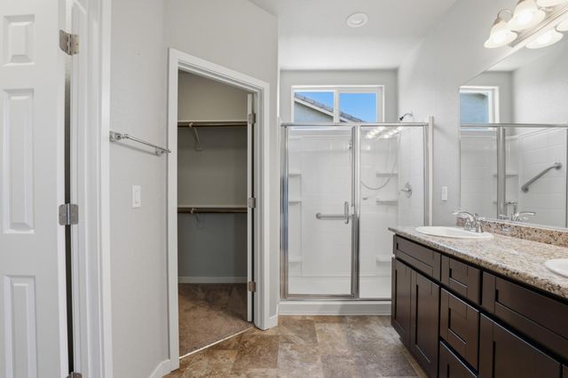 2043 River Wood Dr, Marysville, CA 95901