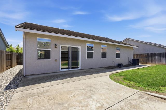 2043 River Wood Dr, Marysville, CA 95901