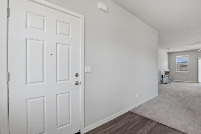 2043 River Wood Dr, Marysville, CA 95901