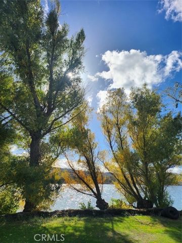 13050 Island Drive 12, Clearlake Oaks, CA 95423