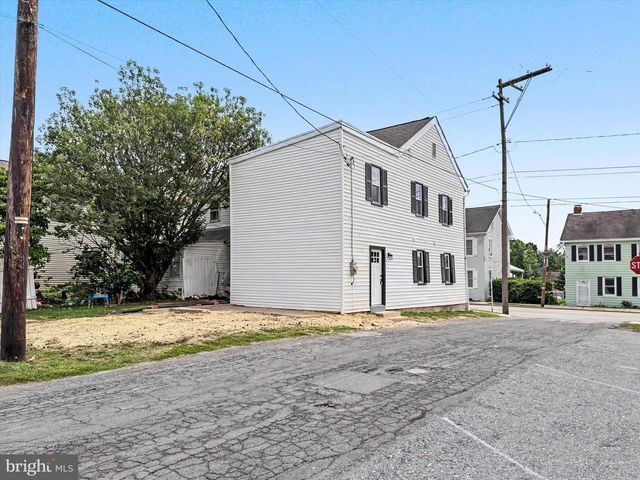 201 E MAIN STREET ST, Shiremanstown, PA 17011