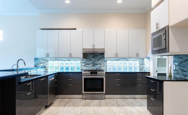 25718 Muirfield Bend Court, Spring, TX 77389