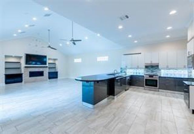 25718 Muirfield Bend Court, Spring, TX 77389