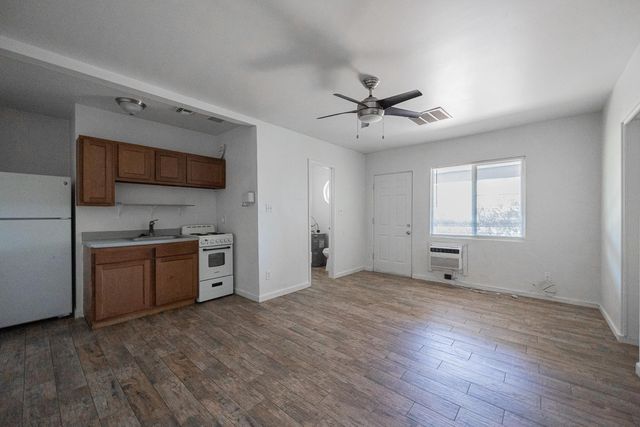 1507 E Harvard Street B, Phoenix, AZ 85006