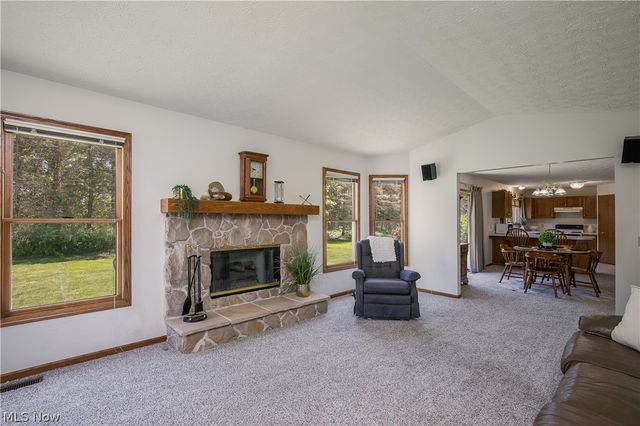1424 Timbertop Drive, Tallmadge, OH 44278
