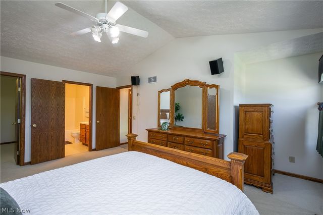 1424 Timbertop Drive, Tallmadge, OH 44278