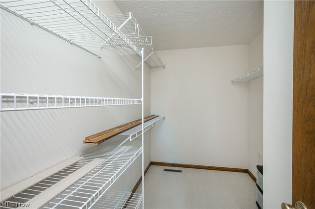 1424 Timbertop Drive, Tallmadge, OH 44278