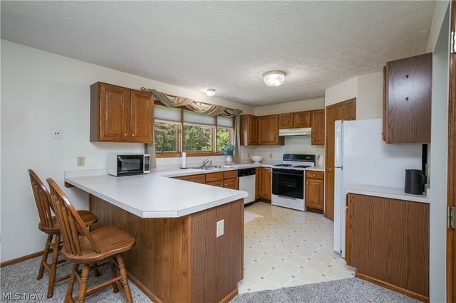 1424 Timbertop Drive, Tallmadge, OH 44278