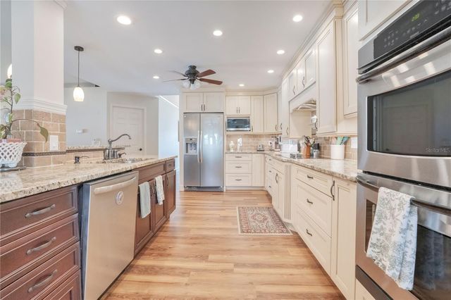 708 HUNTERS RUN BOULEVARD, Lakeland, FL 33809