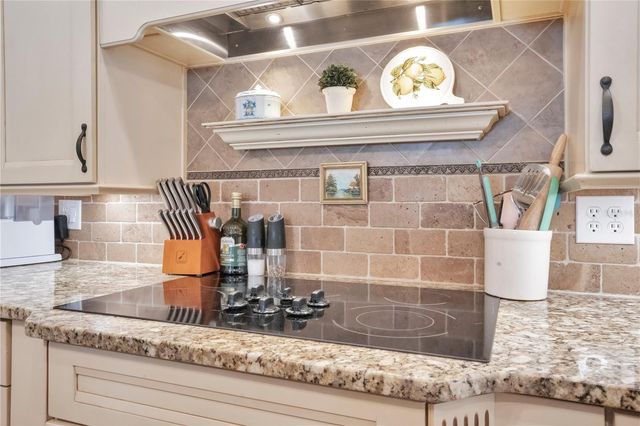 708 HUNTERS RUN BOULEVARD, Lakeland, FL 33809