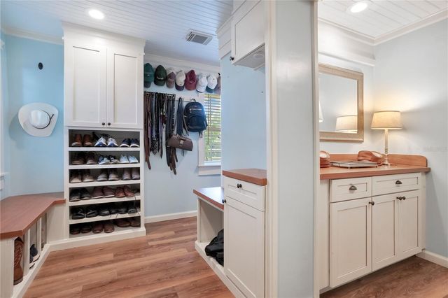 708 HUNTERS RUN BOULEVARD, Lakeland, FL 33809