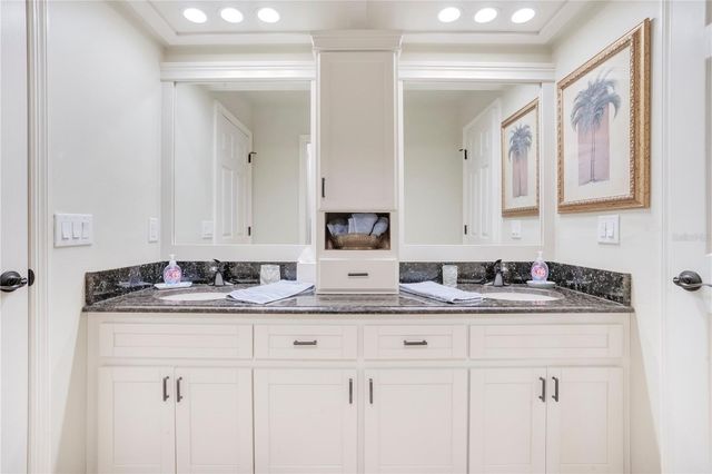 708 HUNTERS RUN BOULEVARD, Lakeland, FL 33809