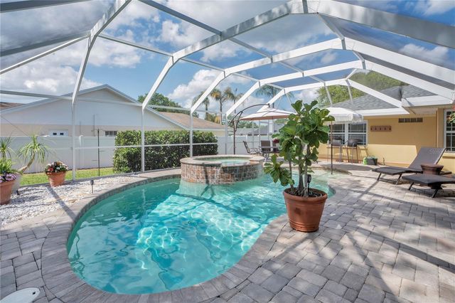 708 HUNTERS RUN BOULEVARD, Lakeland, FL 33809