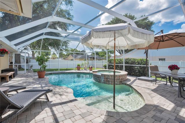 708 HUNTERS RUN BOULEVARD, Lakeland, FL 33809