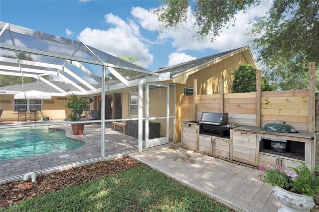 708 HUNTERS RUN BOULEVARD, Lakeland, FL 33809