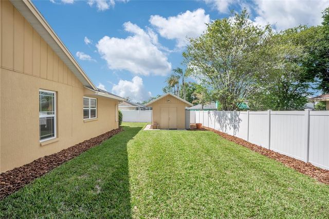 708 HUNTERS RUN BOULEVARD, Lakeland, FL 33809