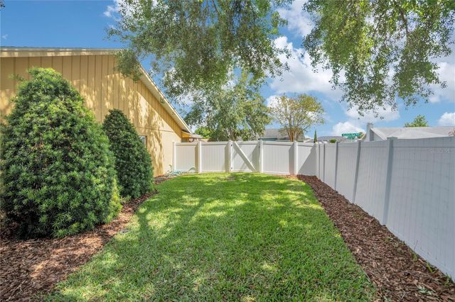 708 HUNTERS RUN BOULEVARD, Lakeland, FL 33809