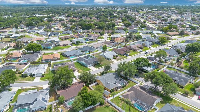 708 HUNTERS RUN BOULEVARD, Lakeland, FL 33809