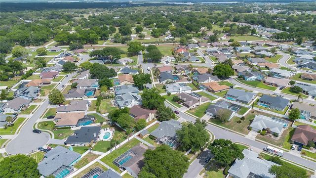 708 HUNTERS RUN BOULEVARD, Lakeland, FL 33809