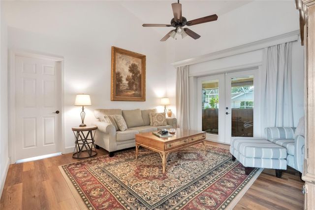 708 HUNTERS RUN BOULEVARD, Lakeland, FL 33809