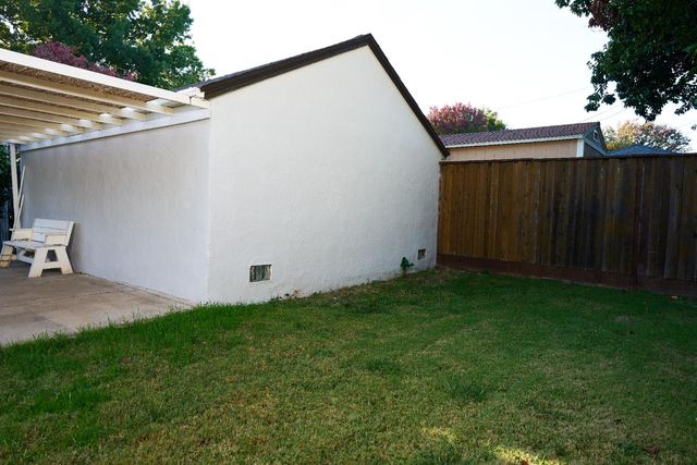 151 San Antonio Way, Sacramento, CA 95819