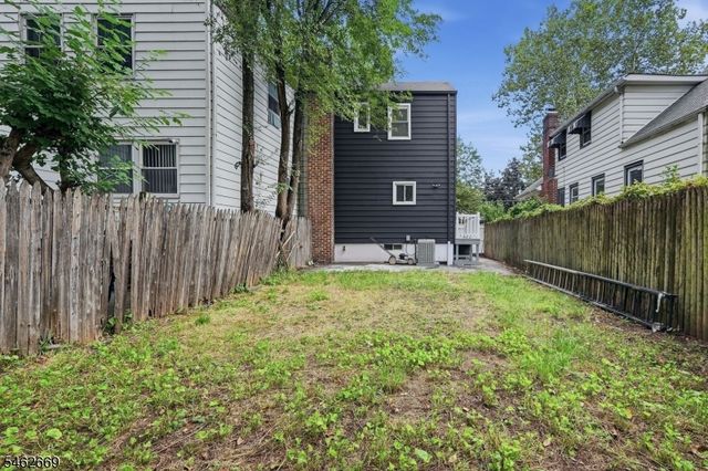 243 N 15Th St, Bloomfield Twp., NJ 07003