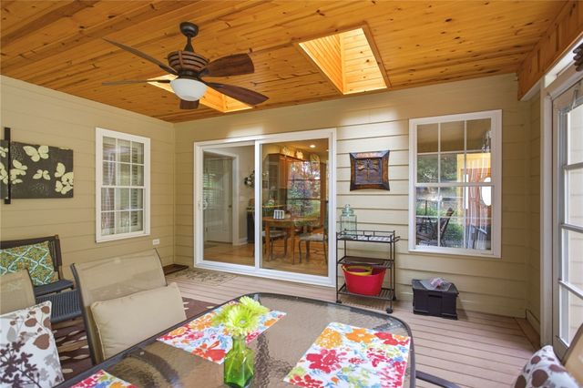 106 Cardinal Drive, Seneca, SC 29672