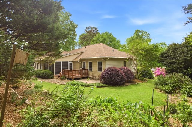 106 Cardinal Drive, Seneca, SC 29672