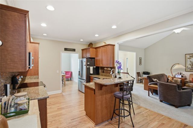 106 Cardinal Drive, Seneca, SC 29672