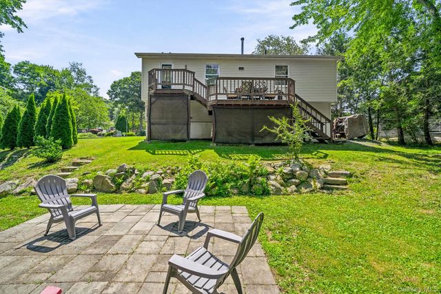 6 Virginia Circle, Newburgh, NY 12550