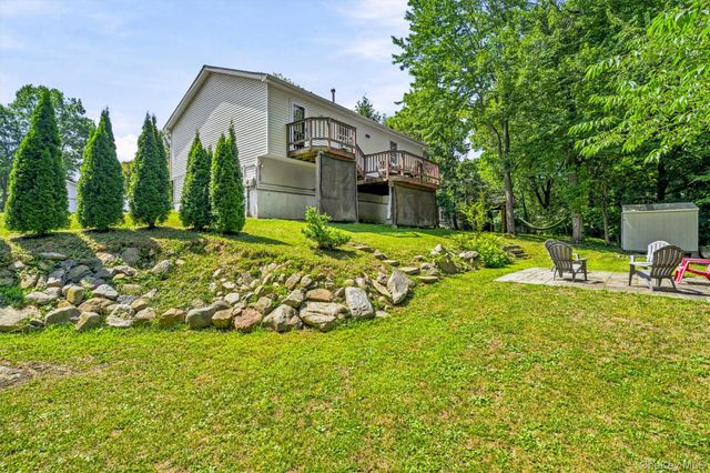 6 Virginia Circle, Newburgh, NY 12550