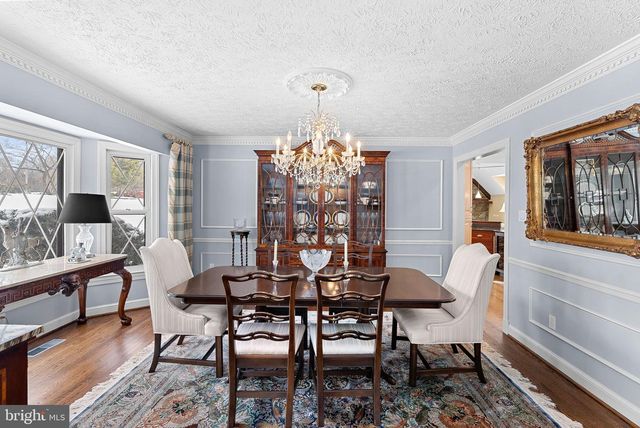 714 SENECA RD, Great Falls, VA 22066