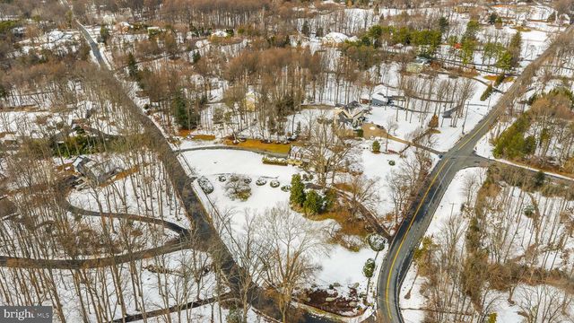 714 SENECA RD, Great Falls, VA 22066