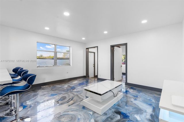 3430 NW 43rd Ave, Lauderdale Lakes, FL 33319