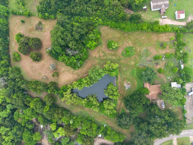 304 Summerall Lane, Red Oak, TX 75154