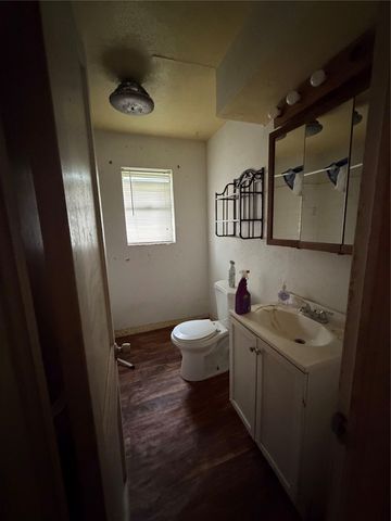 304 Summerall Lane, Red Oak, TX 75154