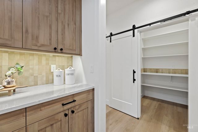 5615 W Haughburn Dr, Eagle, ID 83616