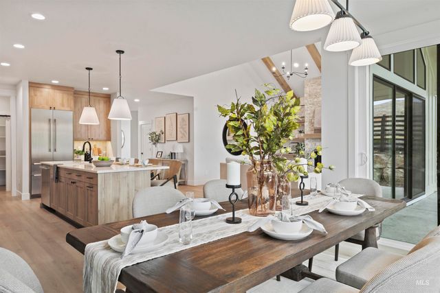 5615 W Haughburn Dr, Eagle, ID 83616