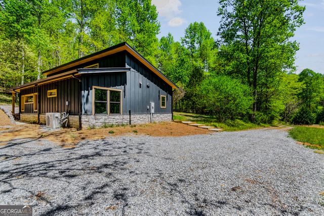 138 Cottonwood Lane, Blue Ridge, GA 30513