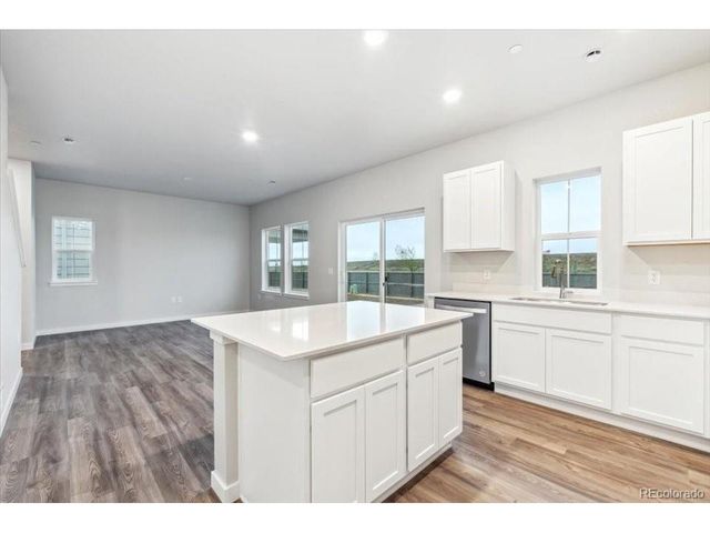 9433 Danube St, Commerce City, CO 80022