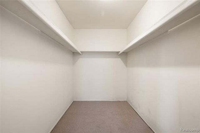 7538 Manor Circle 102, Westland, MI 48185