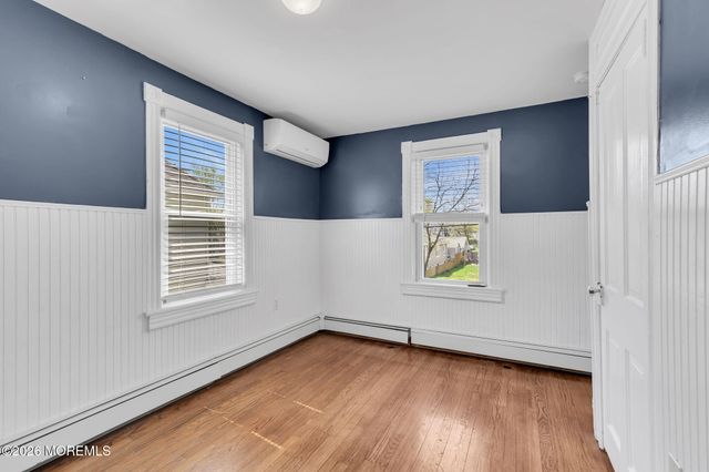 830 Dunlewy Street, Asbury Park, NJ 07712