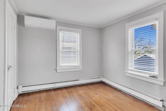 830 Dunlewy Street, Asbury Park, NJ 07712